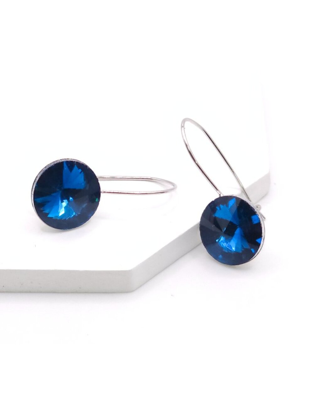 New Blue Crystal on Silver Dangle Fashion Earrings